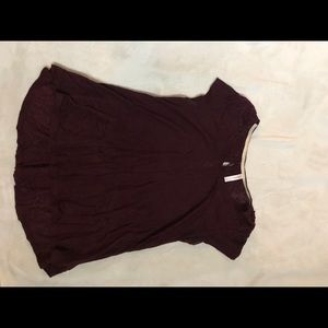 Women’s burgundy shirt